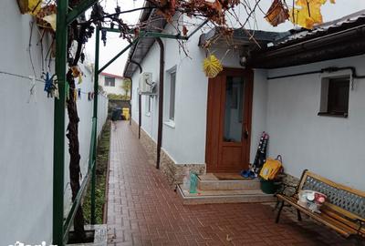 Casă cu 4 camere cu Canalizare în Lascăr Catargiu - 3