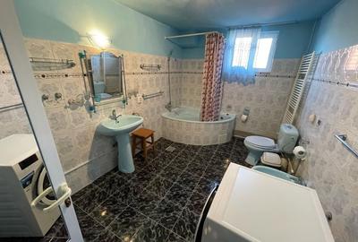 Casa de vanzare in Slanic - Central! - 12