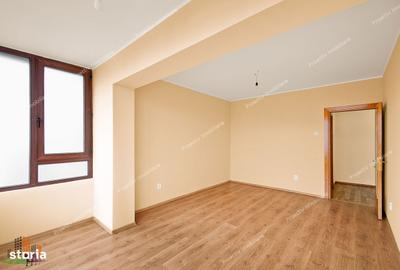 Apartament cu 3 camere decomandat în Central - 2