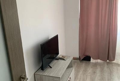 Apartament cu 2 camere decomandat în Ostroveni - 2