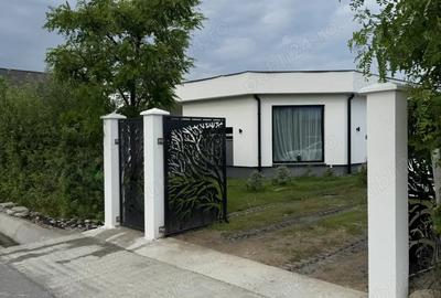 De vanzare casa individuala in Ocna Sugatag 3 camere, 2 bai, teren 500 mp - 1