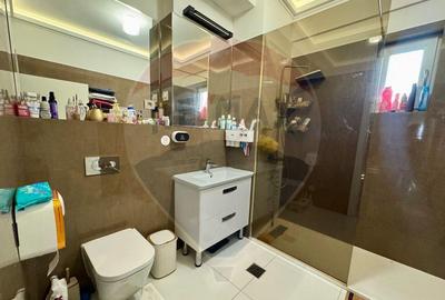 Apartament cu 4 camere decomandat, mobilat în Sărari - 2