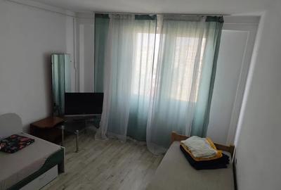 Apartament 3 camere,  decomandate,  zona ITC