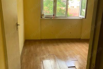 Apartament 2 camere, bl. 38, 8 Martie Petrila - 6