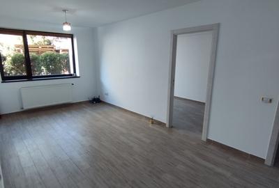 Spațiu comercial, de 50 mp, în Bd. Independenței - 1