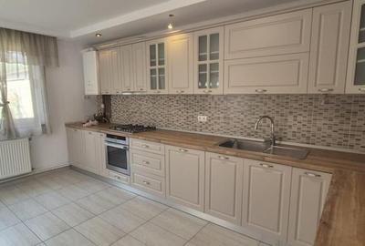 Sediu perfect pentru firma - casa P 1 M, zona  Intrare A3 - 4