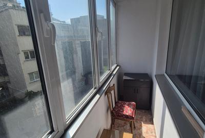 Apartament cu 2 camere decomandat în Sala Palatului - 8