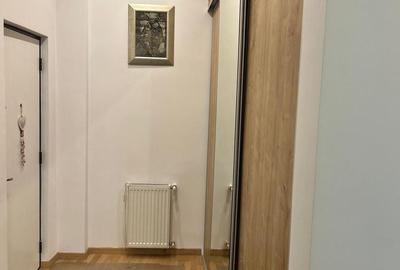 Apartament cu 3 camere decomandat, mobilat în P-ța Universității - 13