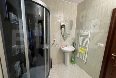 Casă cu 4 camere cu Canalizare în Tătărași - 6