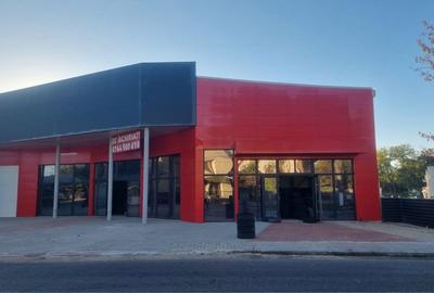 Spațiu comercial, de 300 mp, în Central - 2