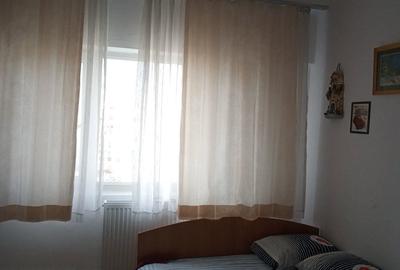 Apartament cu 4 camere decomandat în Central - 8