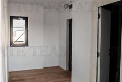 Apartament 2 camere si curte proprie de 80mp, in vila, cu toate utilitatile, in - 4