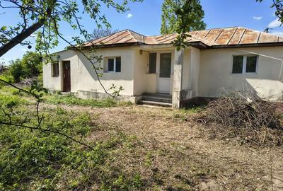 Casă cu 2 camere în Postârnacu - 2