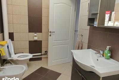 Casă cu 5 camere cu Teren 6381 Mp în Bârnova - 7