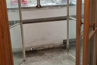 Apartament cu 3 camere semidecomandat în Titan - 3