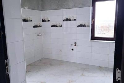 Casă cu 4 camere în Central - 17