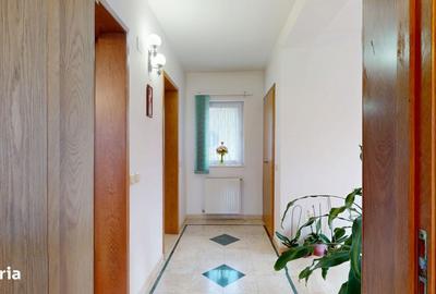 Casă cu 3 camere cu Teren 302 Mp în Central - 9