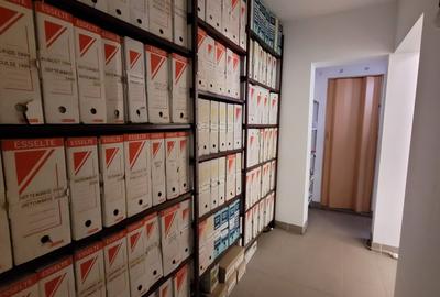 Apartament cu 3 camere decomandat în Sud - 9