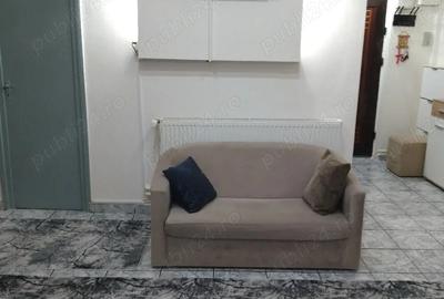 Apartament cu 3 camere decomandat în Central - 1