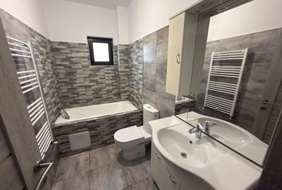 Casă cu 3 camere în Berceni - 2