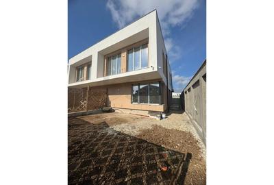 Casă individuală cu 4 camere cu Teren 250 Mp în Corbeanca - 2