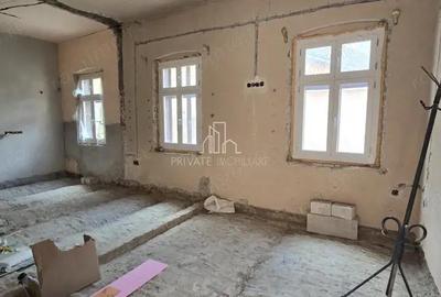 Spațiu comercial, de 26 mp, în Sighișoara