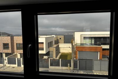 Apartament cu 3 camere semidecomandat în Central - 6