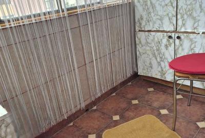 Apartament cu 3 camere semidecomandat în Central - 8