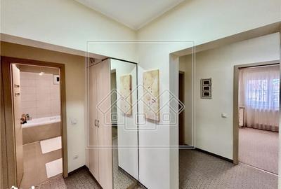 Apartament cu 3 camere decomandat în Terezian - 10