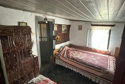 Casă cu 5 camere cu Teren 1400 Mp în Central - 8