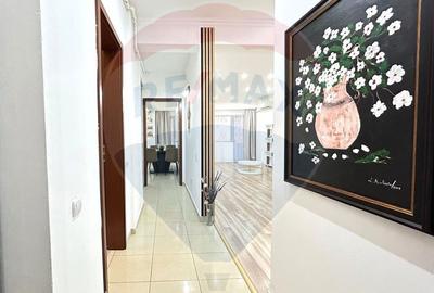 Apartament cu 3 camere semidecomandat, mobilat în Văcăresti - 9