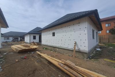 Casa  pe parter 3 cam+Pod.Teren 210mp. - 3