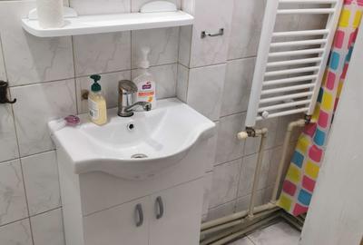 Garsonieră spațioasă, 27 mp, parter, curte proprie – la 5 minute de Metrou Izvor Garsonieră spațioasă, 27 mp, parter, curte proprie – la 5 minute de Metrou Izvor - 9