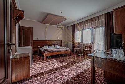 Hotel 3 Stele de Vanzare la  Delfinariu, aproape de Mamaia - 29