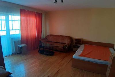 Apartament cu 3 camere decomandat în Dosu Bricii - 2
