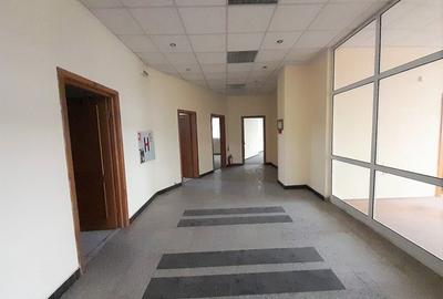 Cladire mixta / Loc. Fieni / zona centrala / D+P+1, / 828 mp / comision 0% - 9