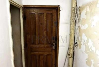 BUCOVINA - PARTER INALT - 3 CAMERE - 2 BAI - 1 BALCON - DEBARA - CENTRALA PROPRI - 9