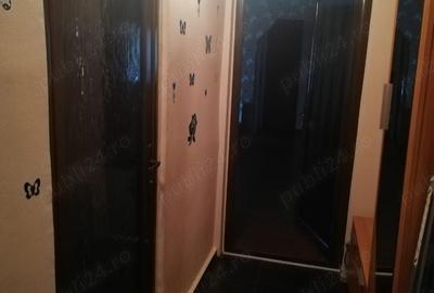 Vind apartament 3camere Vind apartament 3camere - 2