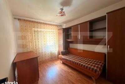 Apartament cu 4 camere decomandat în Craiovița Nouă - 6