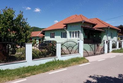 Casa de vanzare in Poiana Blenchii - 1