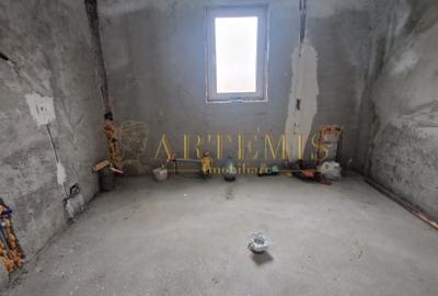 Casa individuala, decomandata, 10 camere, 210 mp., teren 15000mp., zona Centura. - 13