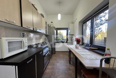 De vanzare apartament cu 2 camere decomandate la vila in Gri - 3