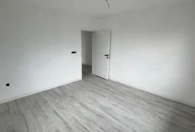 Casă cu Teren 600 Mp în Satu Nou de Jos - 8