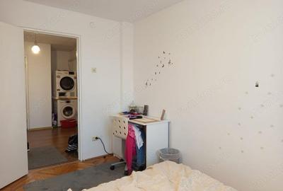 Apartament cu 4 camere decomandat în Progresul - 8