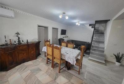 Duplex pe parter - mansarda amenajata - zona buna - 1