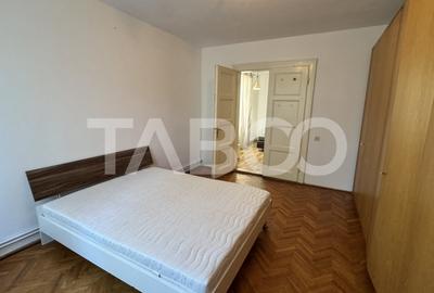 Apartament cu 3 camere nedecomandat, mobilat în Central - 7