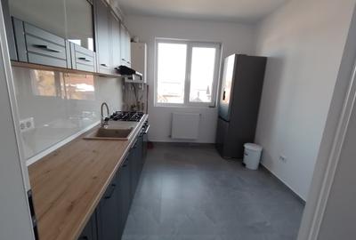 Apartament cu 3 camere semidecomandat în Fundeni - 16