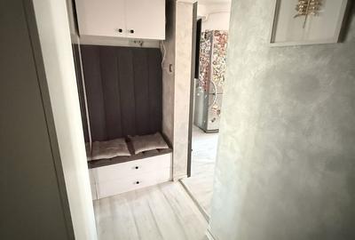 Apartament cu 3 camere decomandat în George Enescu - 2