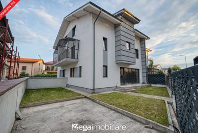 Casă cu 5 camere cu Canalizare în Sud