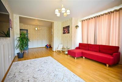 Resedinta distincta, mobilata cu rafinament, pe 1.000 mp teren, Central, Sacele, Resedinta distincta, mobilata cu rafinament, pe 1.000 mp teren, Central, Sacele, - 39